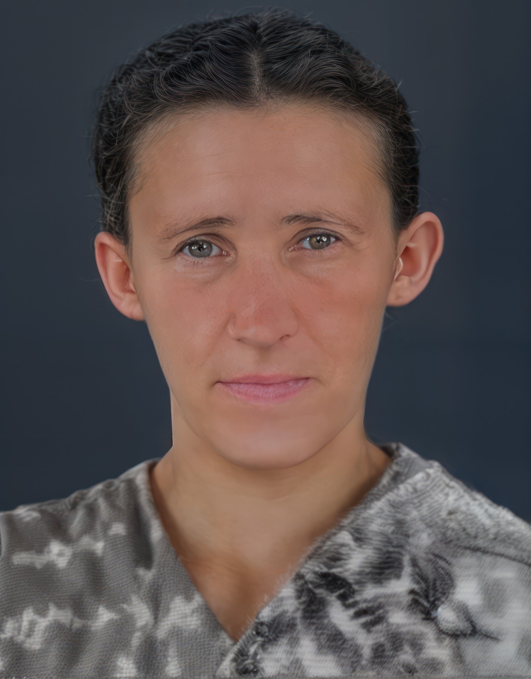 Искра Взгляда: Возрождение Портрета из Забвения