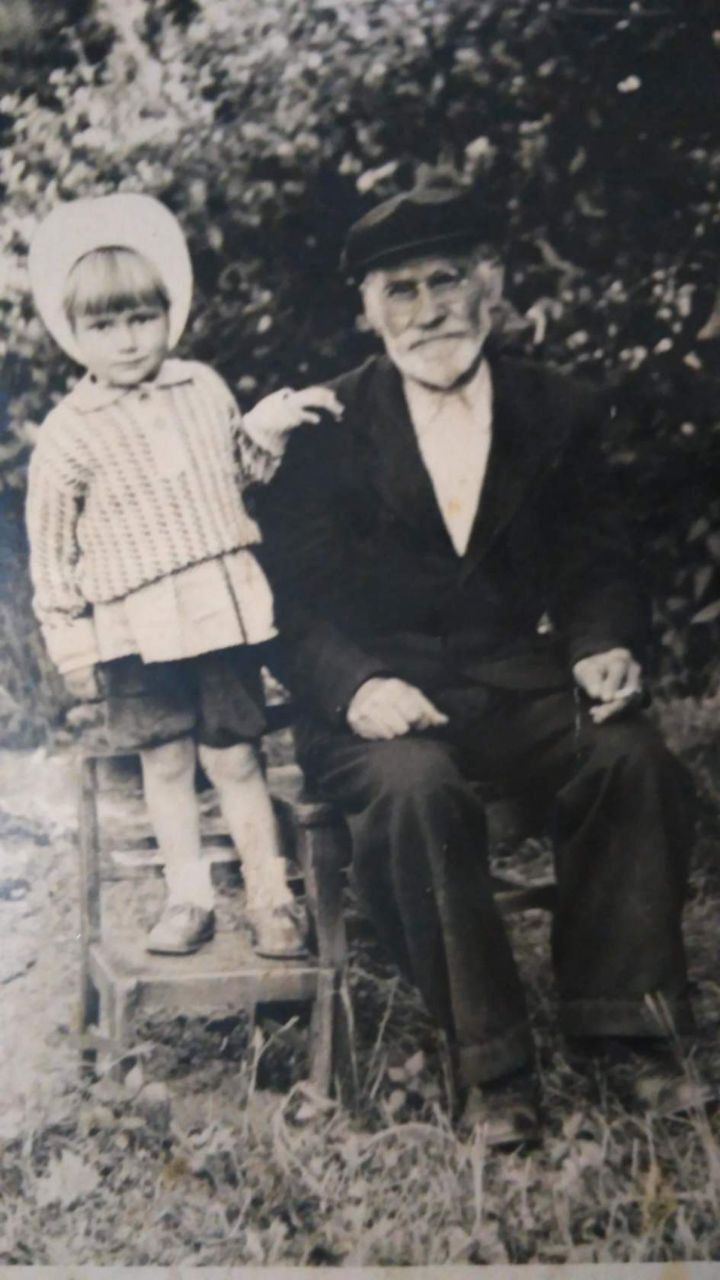 Мост Поколений: Взгляд, Который Оживает